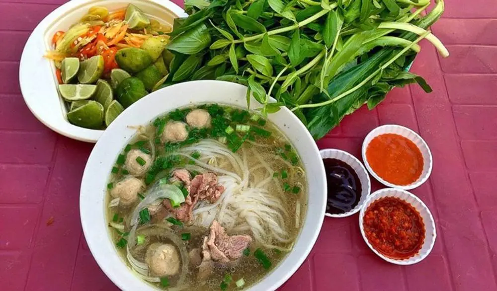 Lưu ngay Top qu&aacute;n phở ngon Cần Thơ nhất định phải thử một lần 4