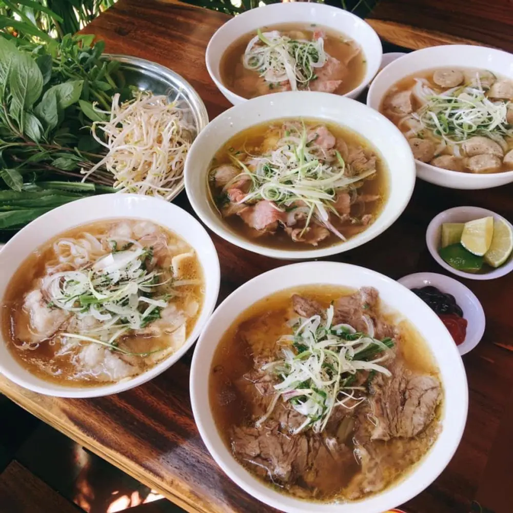 Lưu ngay Top qu&aacute;n phở ngon Cần Thơ nhất định phải thử một lần 6