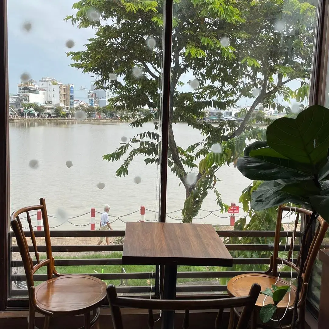 Ph&aacute;t hiện qu&aacute;n C&ocirc;ti Cafe Cần Thơ học b&agrave;i h&agrave;ng giờ cũng kh&ocirc;ng thấy ch&aacute;n 8