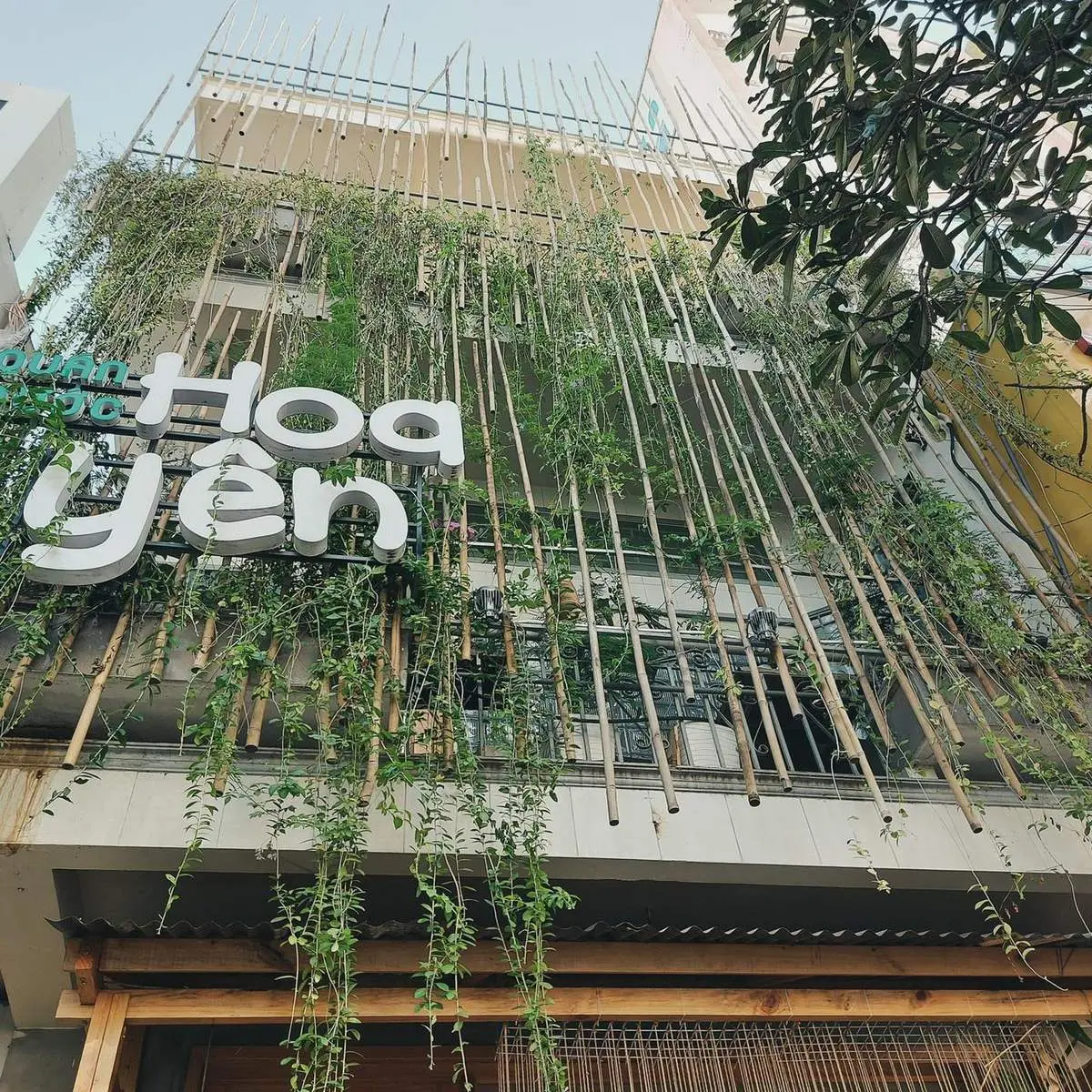 Qu&aacute;n nước Hoa Y&ecirc;n g&acirc;y thương nhớ với vị tr&agrave; ngon ngọt, thanh m&aacute;t 2