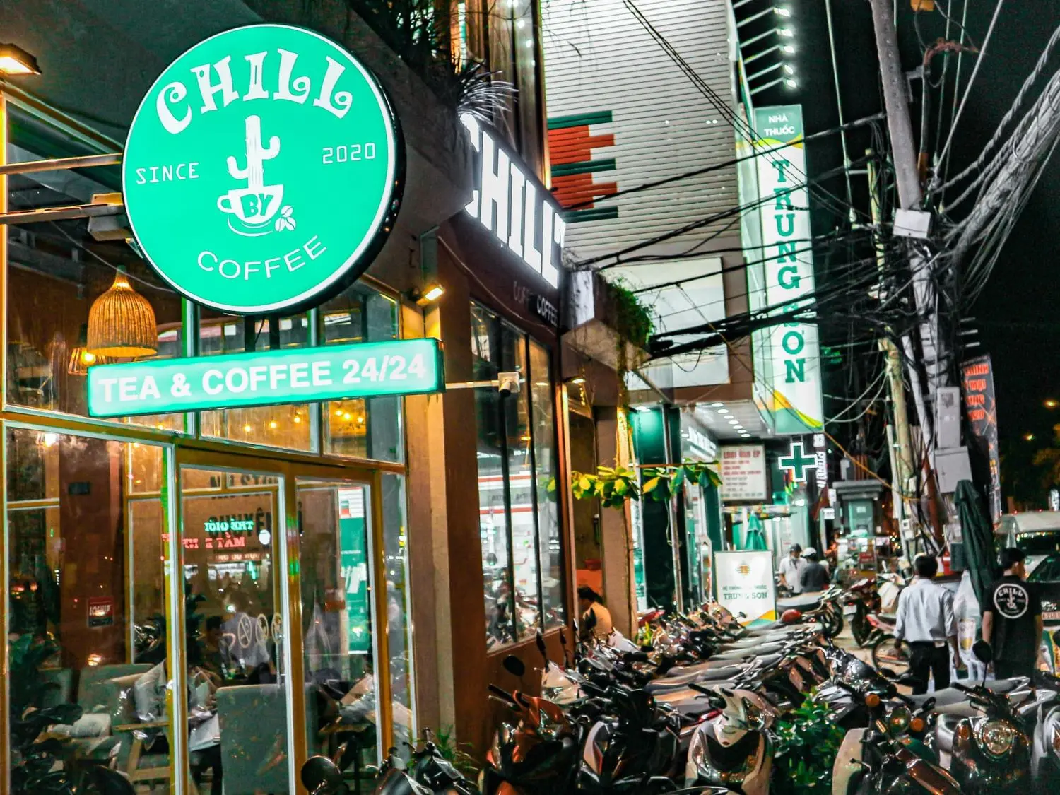 Set k&egrave;o hẹn h&ograve; ở Chill By Coffee Cần Thơ với concept đậm chất sa mạc 5