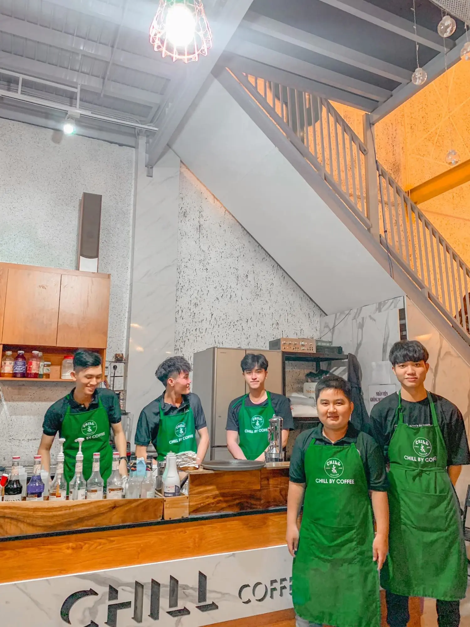 Set k&egrave;o hẹn h&ograve; ở Chill By Coffee Cần Thơ với concept đậm chất sa mạc 17