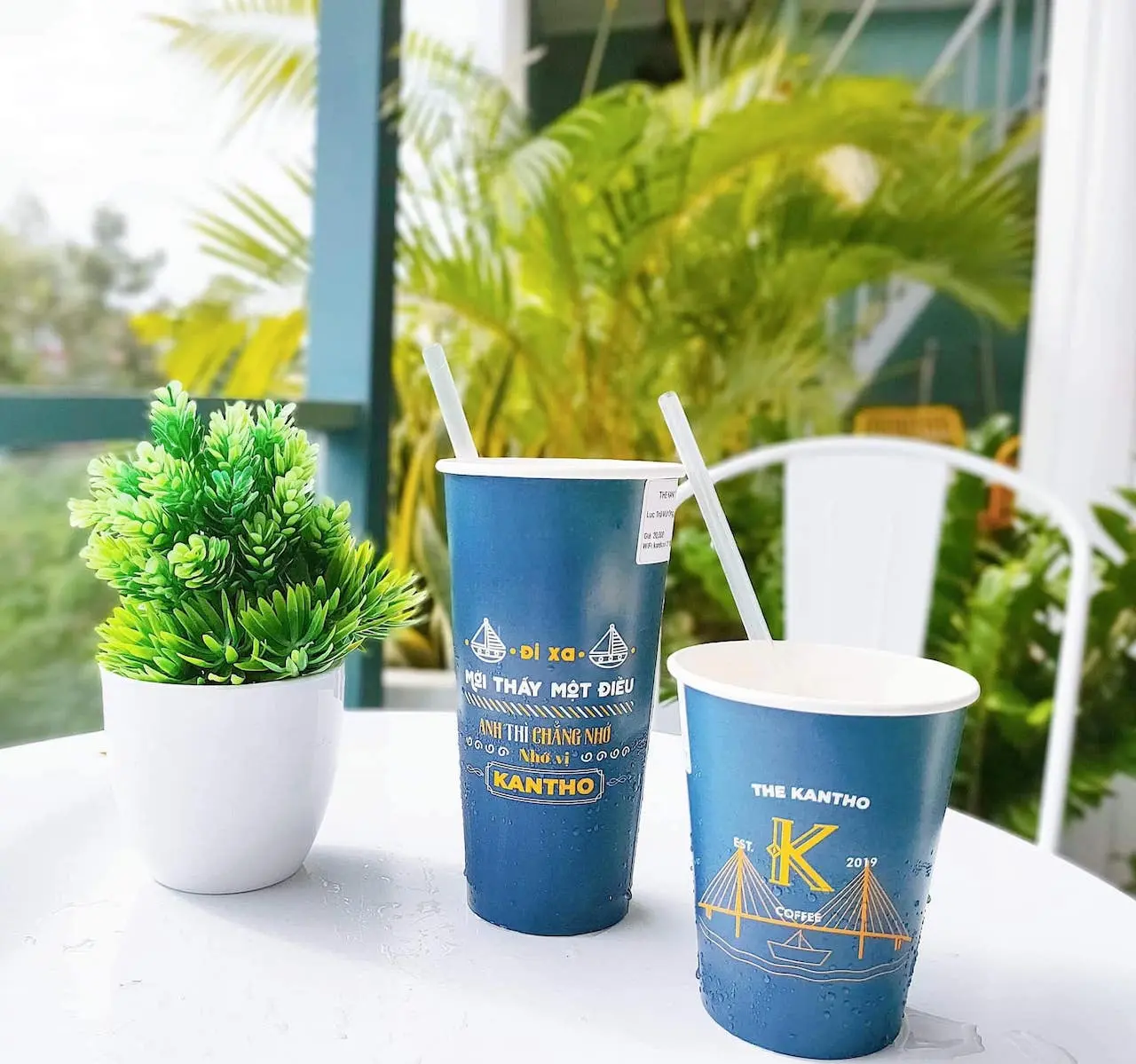 Tận hưởng không gian xanh với vẻ đẹp hiện đại tại Quán The Kantho Coffee 7