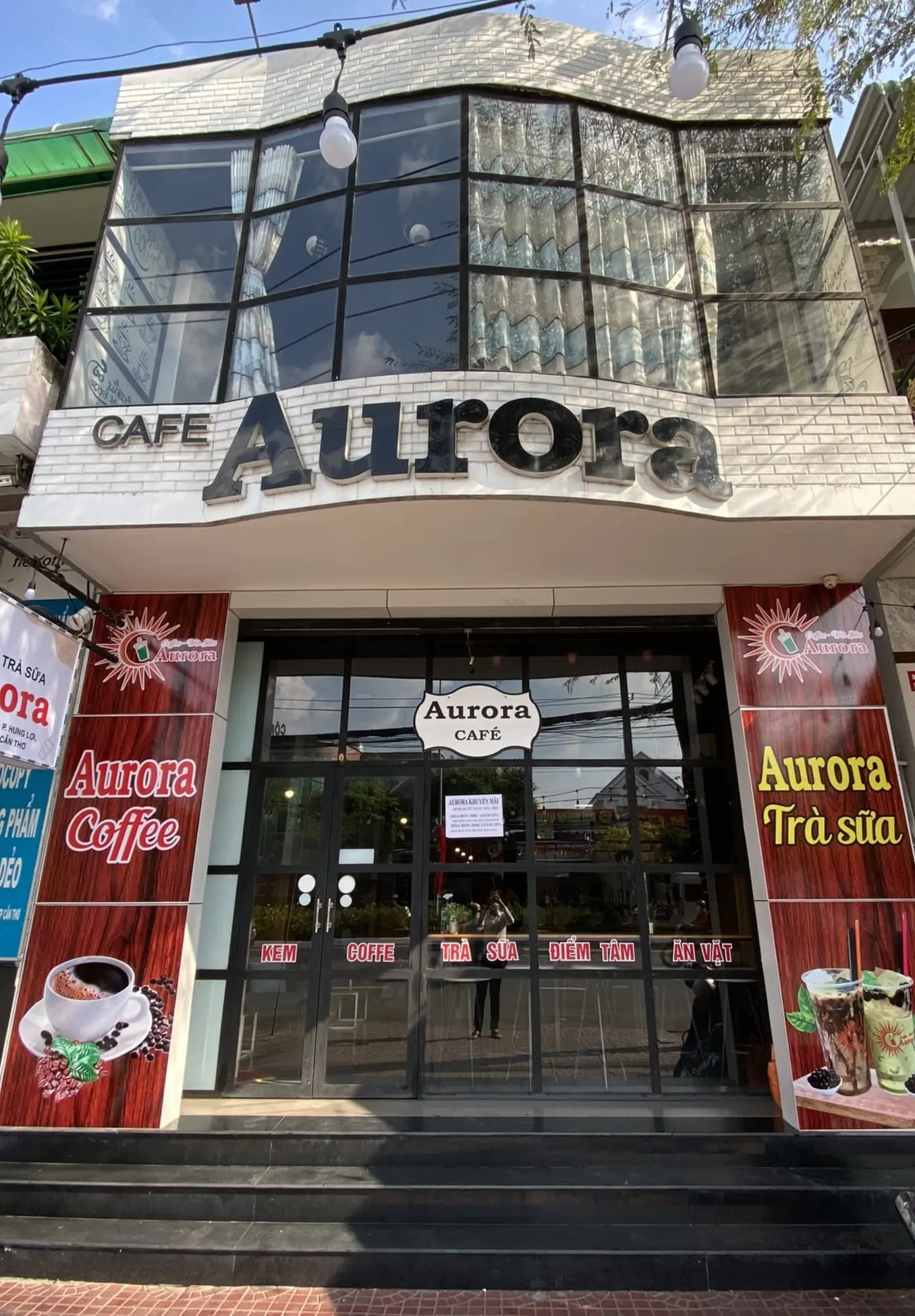 Thong thả chạy deadline trong kh&ocirc;ng gian y&ecirc;n tĩnh tại Aurora Coffee Cần Thơ 2