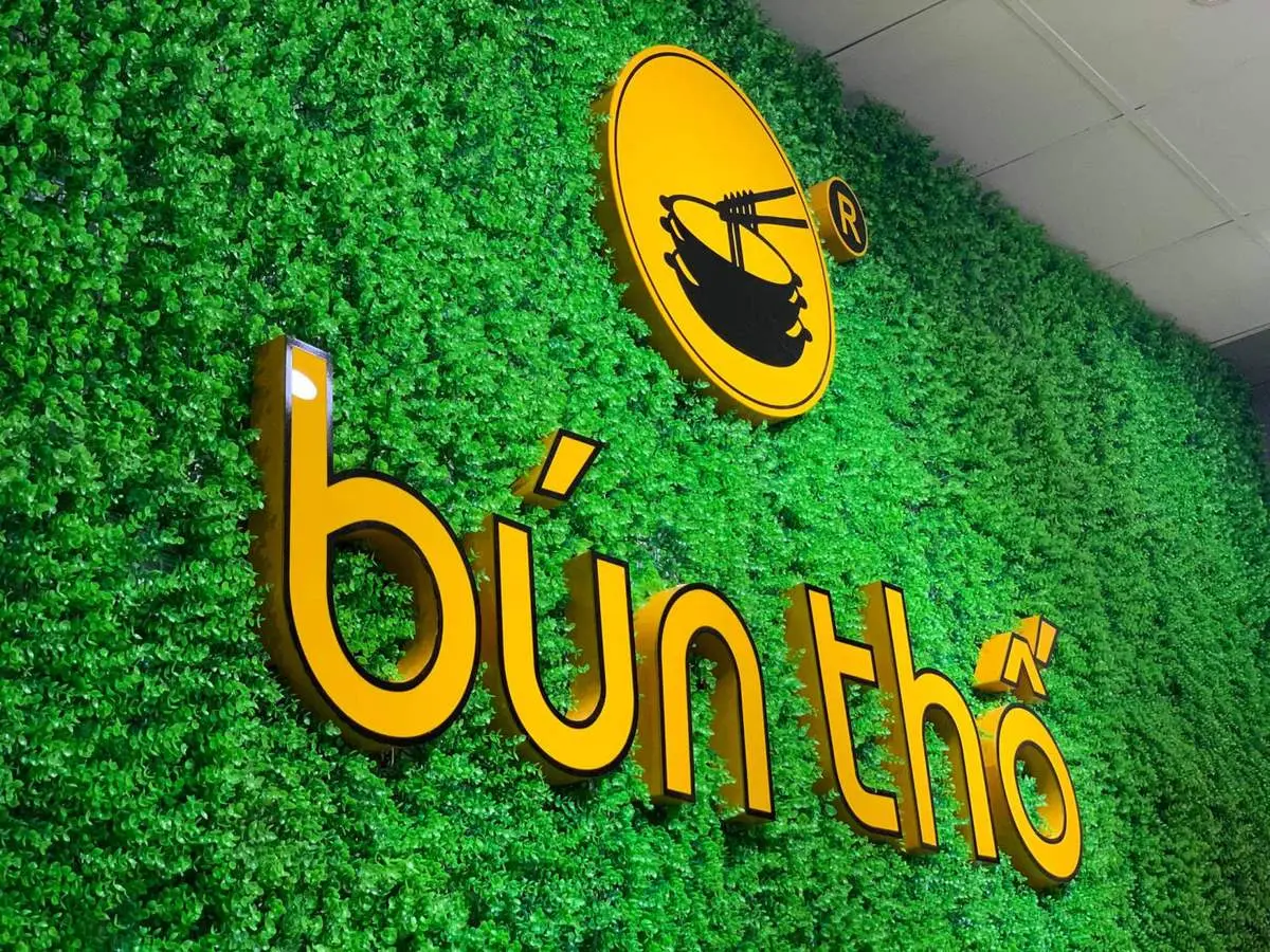 Thưởng thức B&uacute;n Thố Cần Thơ ngon trứ danh xứ T&acirc;y Đ&ocirc; 2