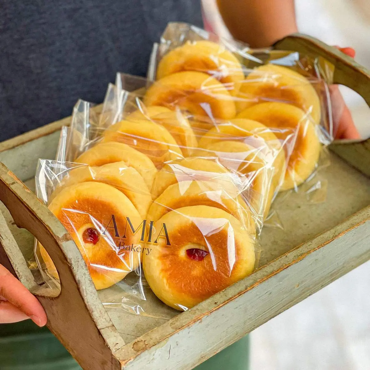 Tiệm tr&agrave; AMIA Coffee Tea Bakery v&agrave; kh&ocirc;ng gian si&ecirc;u ngọt ng&agrave;o 9