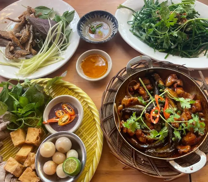 Top 10+ qu&aacute;n ăn gia đ&igrave;nh Cần Thơ ngon, kh&ocirc;ng gian ấm c&uacute;ng 8
