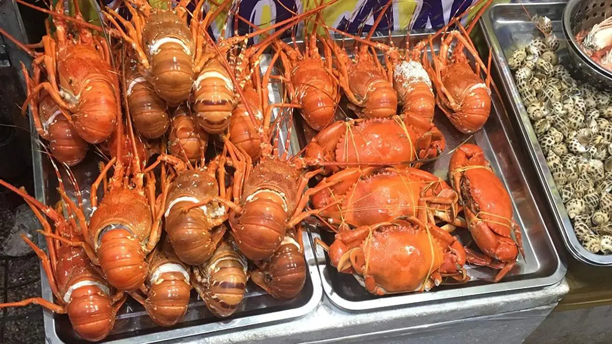 Top 8 qu&aacute;n hải sản ngon Cần Thơ si&ecirc;u hấp dẫn 9