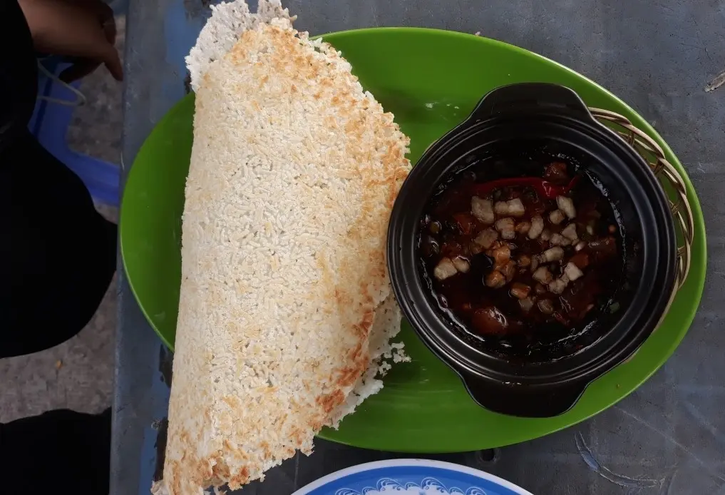 Top địa chỉ b&aacute;n cơm ch&aacute;y kho quẹt Cần Thơ được y&ecirc;u th&iacute;ch nhất 9