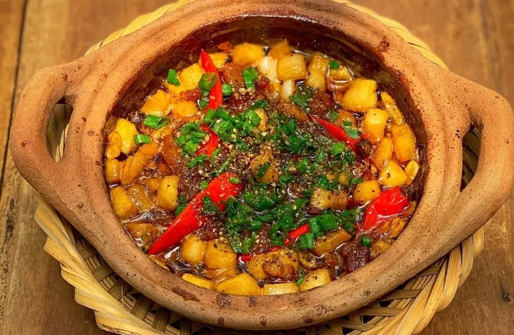 Top địa chỉ b&aacute;n cơm ch&aacute;y kho quẹt Cần Thơ được y&ecirc;u th&iacute;ch nhất 11