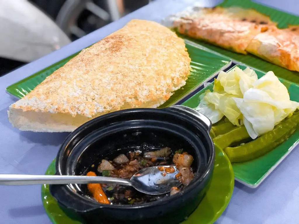 Top địa chỉ b&aacute;n cơm ch&aacute;y kho quẹt Cần Thơ được y&ecirc;u th&iacute;ch nhất 2