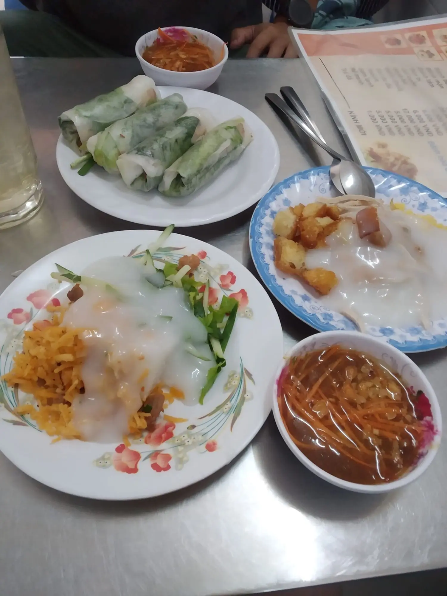 Về Cần Thơ, nhớ gh&eacute; qu&aacute;n B&aacute;nh b&egrave;o L&ecirc; Lai ngon qu&ecirc;n lối về 6