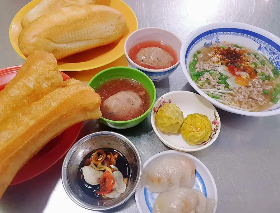 Viễn Lạc Qu&aacute;n, địa điểm ăn s&aacute;ng quen thuộc của người d&acirc;n xứ T&acirc;y Đ&ocirc; 9