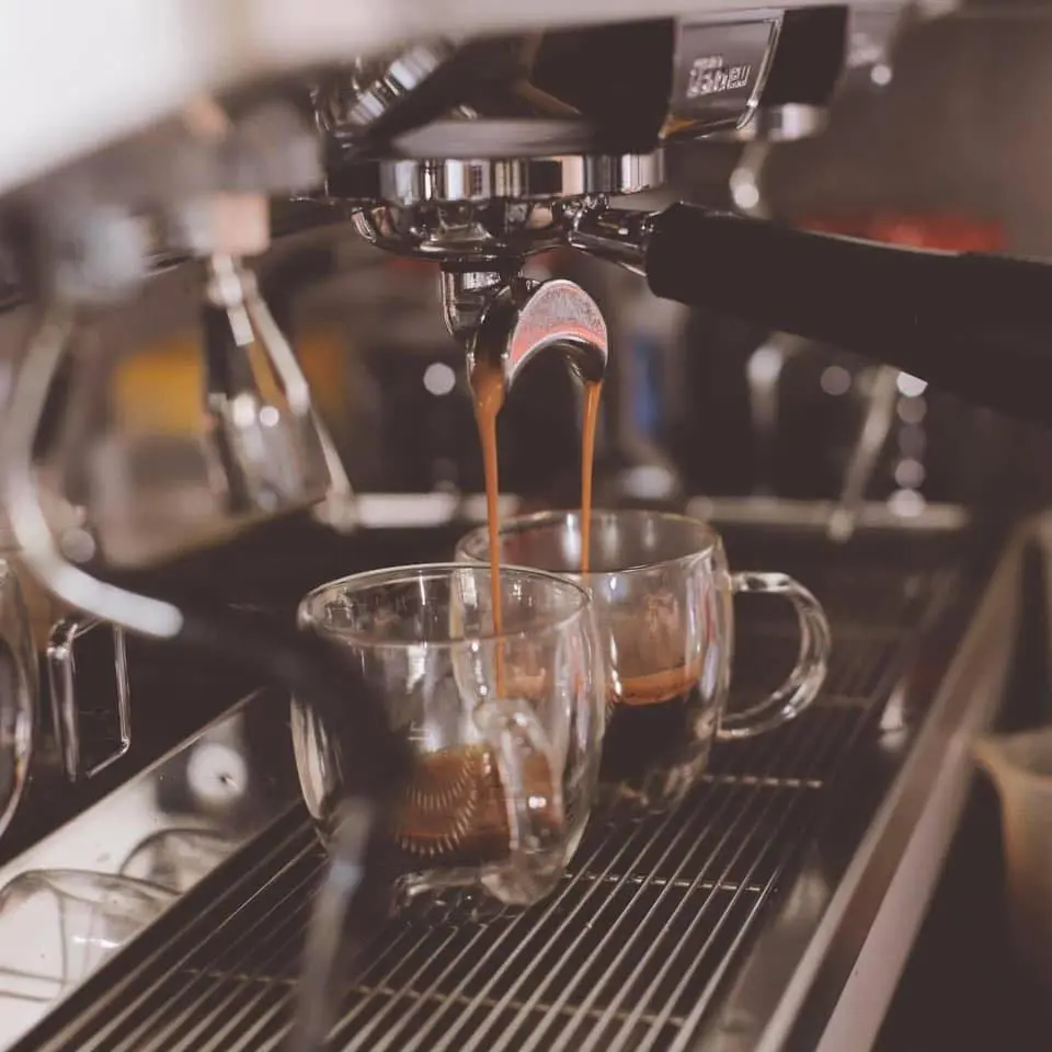 Phát hiện quán Côti Cafe Cần Thơ học bài hàng giờ cũng không thấy chán