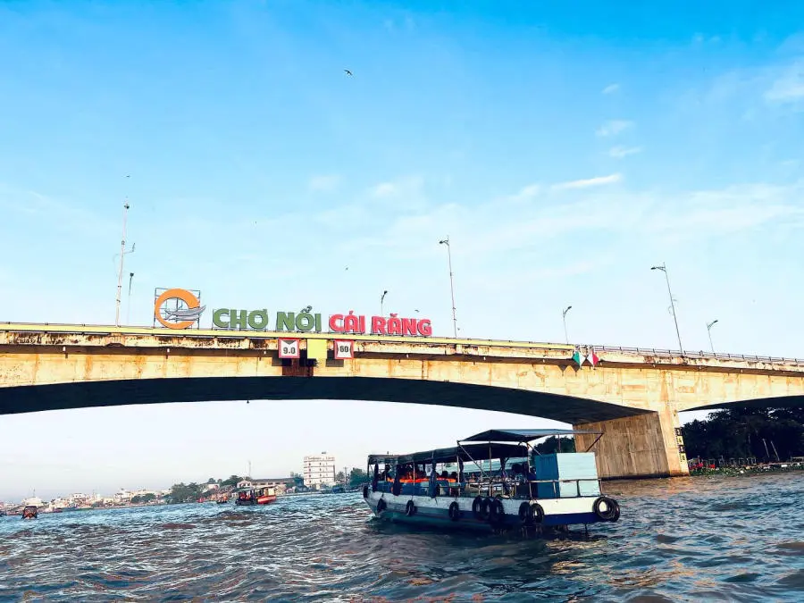 Kh&aacute;m ph&aacute; Chợ nổi C&aacute;i Răng, n&eacute;t đặc sắc của ri&ecirc;ng miền T&acirc;y s&ocirc;ng nước 2