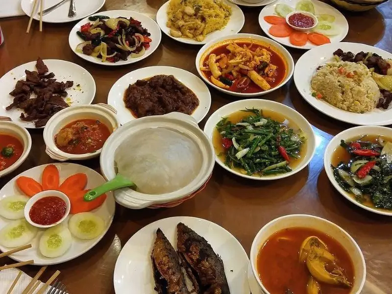 Ambuyat: M&oacute;n ăn dẻo qu&aacute;nh lạ miệng mang đậm hương vị Brunei 6