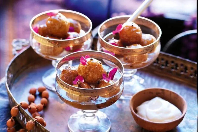 Độc đ&aacute;o ẩm thực Nam &Aacute; với m&oacute;n Gulab Jamun thơm ngon chuẩn vị 5