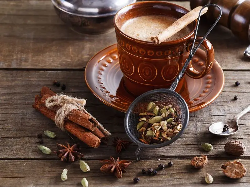 Kh&aacute;m ph&aacute; Masala Chai, n&eacute;t tinh t&uacute;y trong văn h&oacute;a tr&agrave; Ấn Độ 2