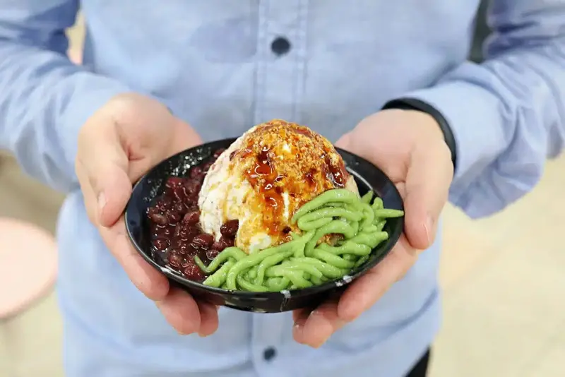 Kh&aacute;m ph&aacute; m&oacute;n Cendol: Ch&egrave; b&aacute;nh lọt nổi tiếng của Đ&ocirc;ng Nam &Aacute; 6