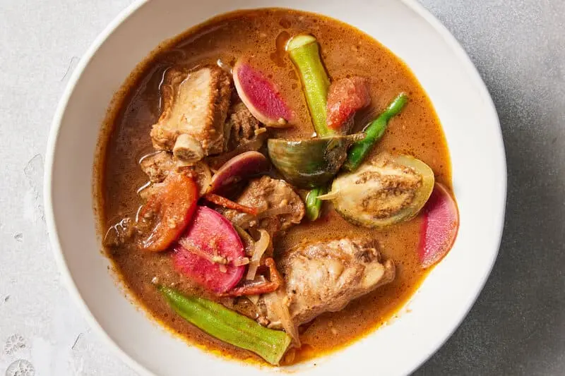 Kh&aacute;m ph&aacute; Sinigang, một n&eacute;t độc đ&aacute;o trong văn h&oacute;a ẩm thực Philippines 3