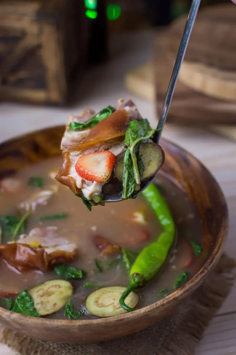 Kh&aacute;m ph&aacute; Sinigang, một n&eacute;t độc đ&aacute;o trong văn h&oacute;a ẩm thực Philippines 8