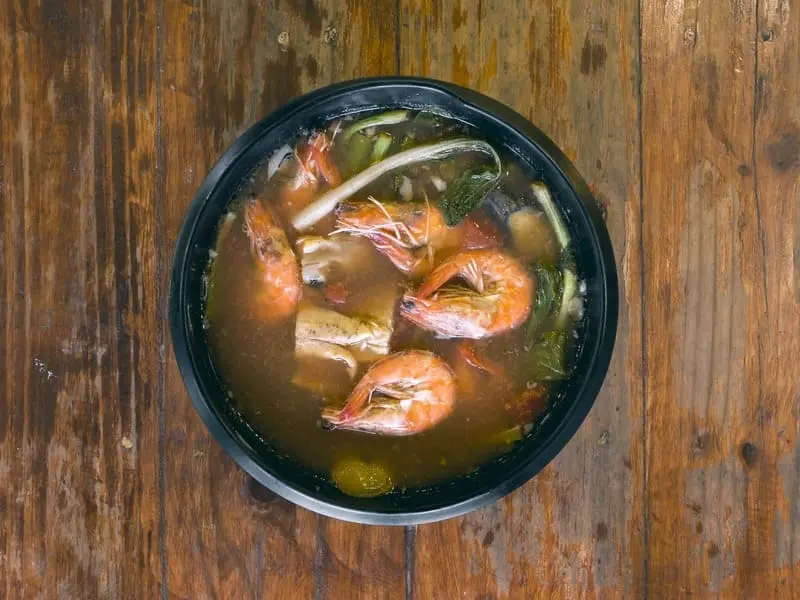 Kh&aacute;m ph&aacute; Sinigang, một n&eacute;t độc đ&aacute;o trong văn h&oacute;a ẩm thực Philippines 10