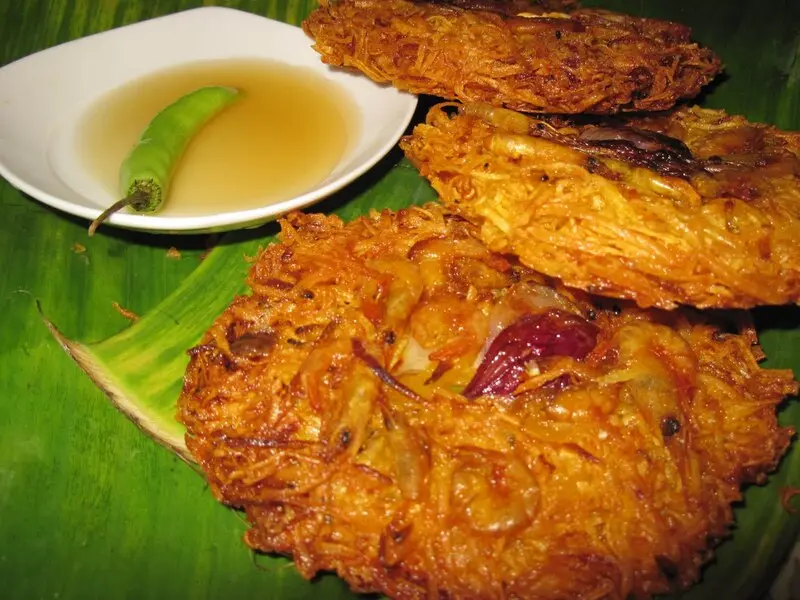 Top 14 m&oacute;n ẩm thực Philippines thể hiện sự đa dạng văn h&oacute;a tuyệt vời 13