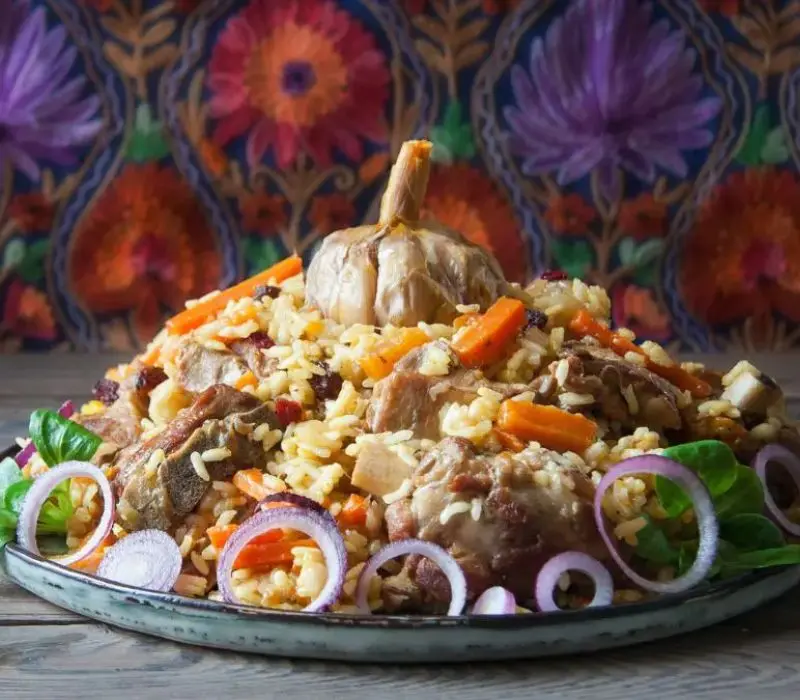 Plov món cơm thập cẩm di sản của người Uzbekistan