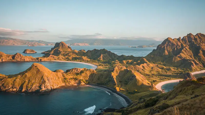 Ấn tượng trước khung cảnh Labuan Bajo đẹp đắm say l&ograve;ng người 2