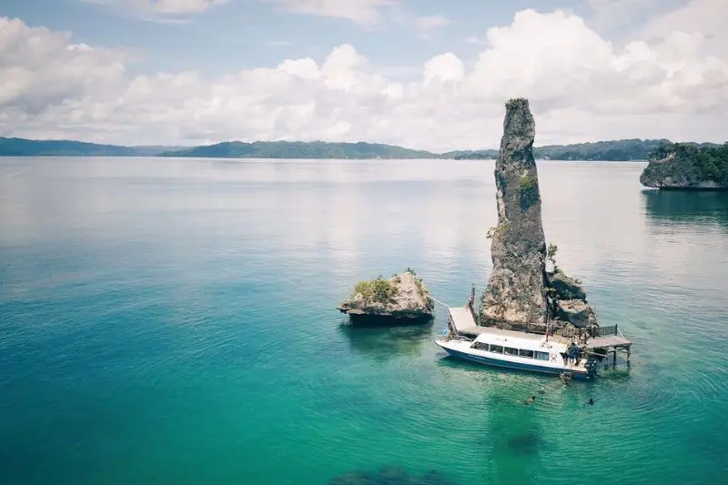 B&iacute; ẩn thi&ecirc;n đường biển đảo Papua Indonesia ở New Guinea 7