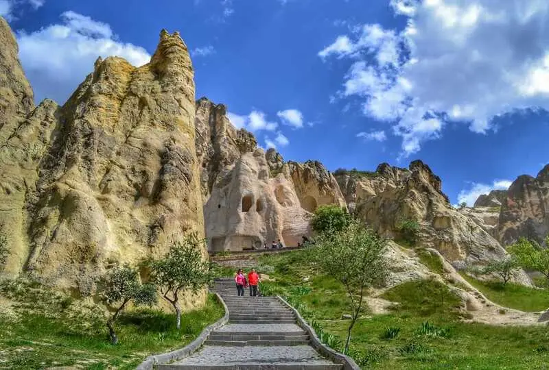 Cappadocia, xứ sở thần ti&ecirc;n từ đ&aacute; ở Thổ Nhĩ Kỳ 6