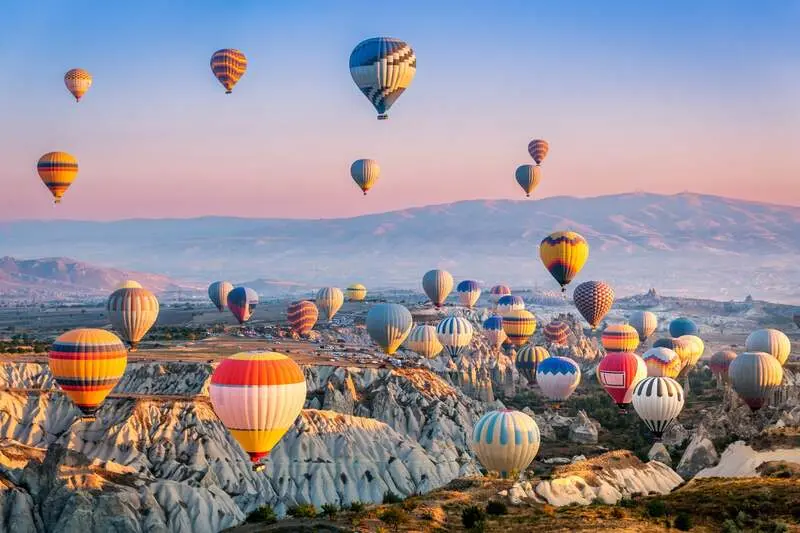 Cappadocia, xứ sở thần ti&ecirc;n từ đ&aacute; ở Thổ Nhĩ Kỳ 2
