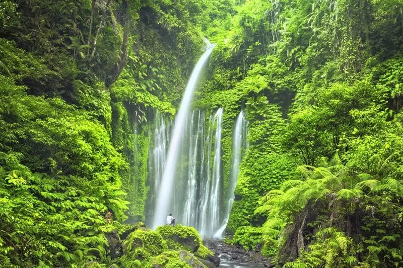 Chinh phục Đảo Lombok Indonesia với khung cảnh thi&ecirc;n đường 4