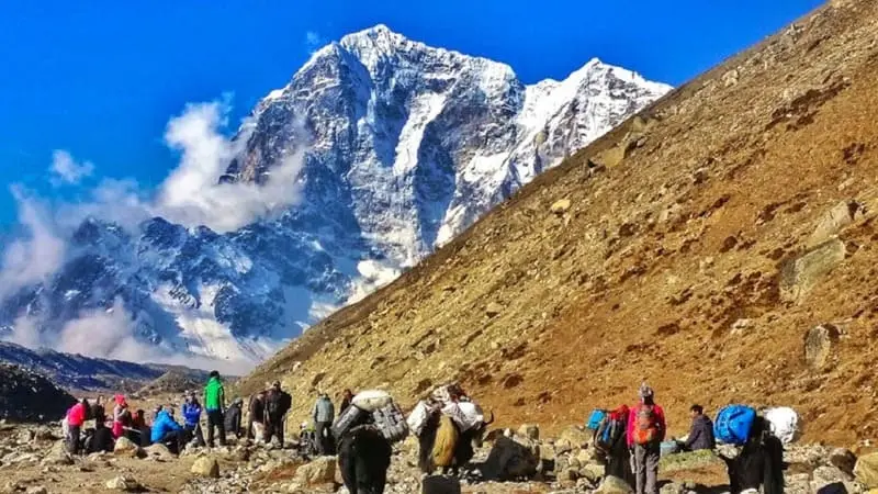 Chinh phục Đỉnh Everest, n&oacute;c nh&agrave; thế giới đ&ocirc;i bờ Nepal v&agrave; T&acirc;y Tạng 10