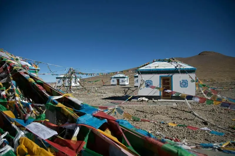 Chinh phục Đỉnh Everest, n&oacute;c nh&agrave; thế giới đ&ocirc;i bờ Nepal v&agrave; T&acirc;y Tạng 5