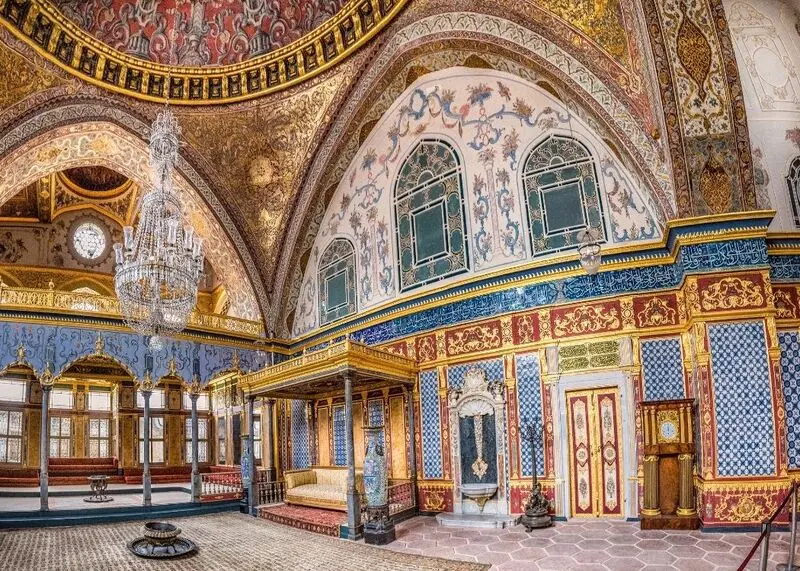 Cung điện Topkapi: Tr&aacute;i tim huy ho&agrave;ng của đế quốc Ottoman 4