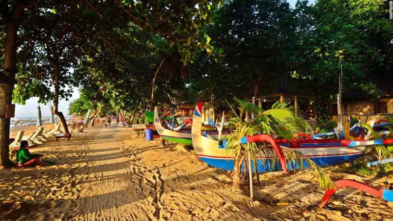 Cuối tuần vi vu b&atilde;i biển Sanur tận hưởng kỳ nghỉ tuyệt vời 9