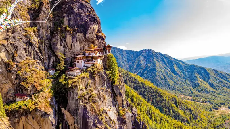 D&atilde;y Himalaya: Bức tường th&agrave;nh uy nghi tr&ecirc;n cao nguy&ecirc;n T&acirc;y Tạng 9