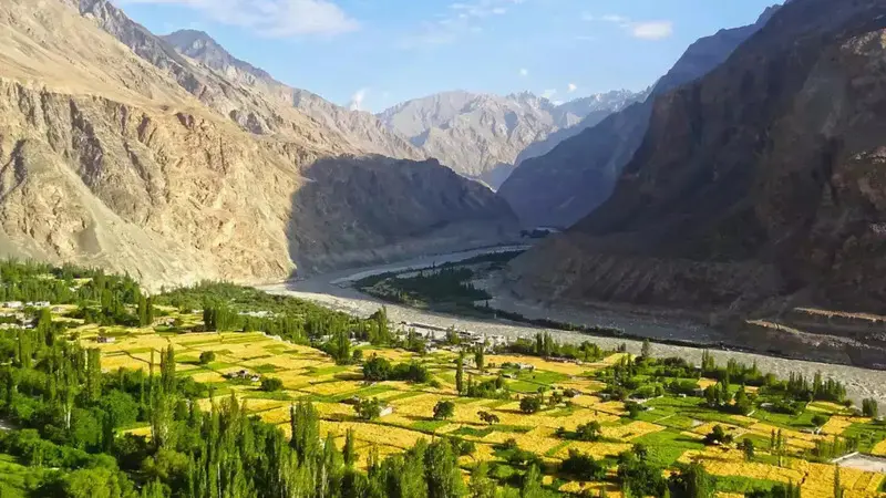 Đến thung lũng Nubra ngắm vi&ecirc;n ngọc ẩn của Ladakh Ấn Độ 10