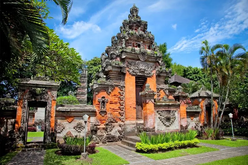 Denpasar, bản giao hưởng truyền thống v&agrave; hiện đại tại Bali 14