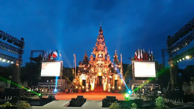 Denpasar, bản giao hưởng truyền thống v&agrave; hiện đại tại Bali 21