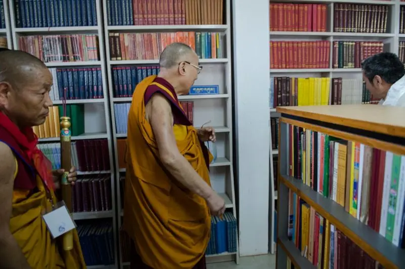 Dharamshala, v&ugrave;ng đất thi&ecirc;ng tr&ecirc;n d&atilde;y Dauladhar 8