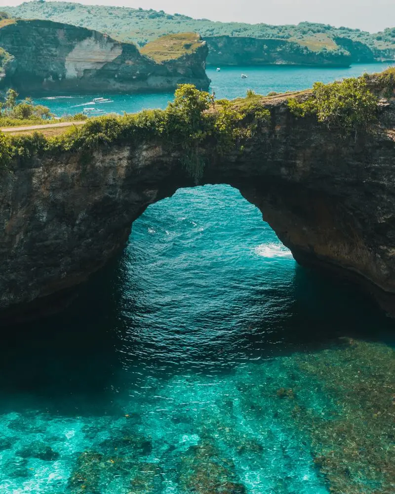 Du lịch Bali thì đừng bỏ lỡ Đảo Nusa Penida với vẻ đẹp huyền thoại 7