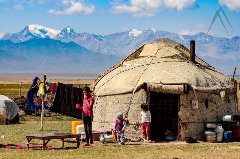 Du lịch Kyrgyzstan, kh&aacute;m ph&aacute; miền đất đẹp như tranh vẽ 18