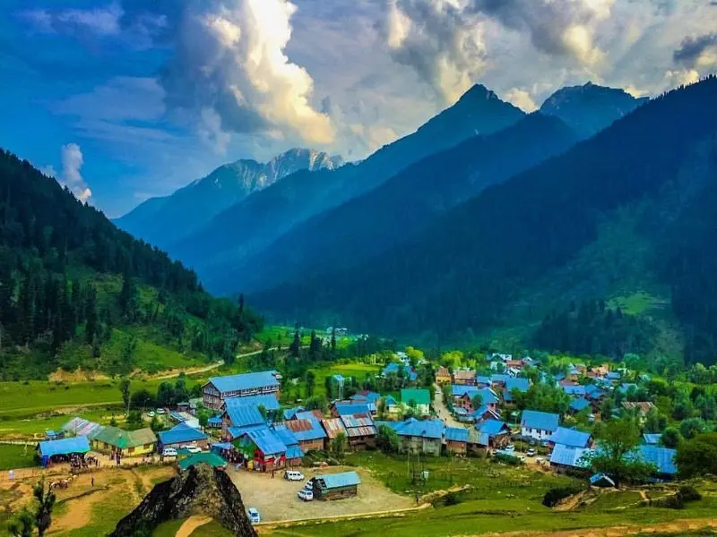 Du lịch Pahalgam thung lũng chăn cừu đẹp ngoạn mục tại v&ugrave;ng Kashmir 4