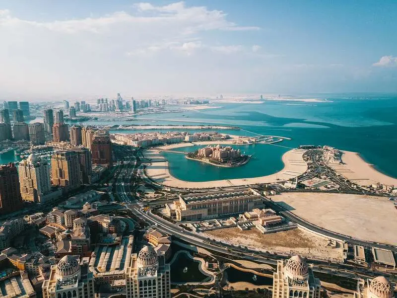 Du lịch Qatar giải m&atilde; vẻ đẹp tương phản của th&agrave;nh phố tương lai 2