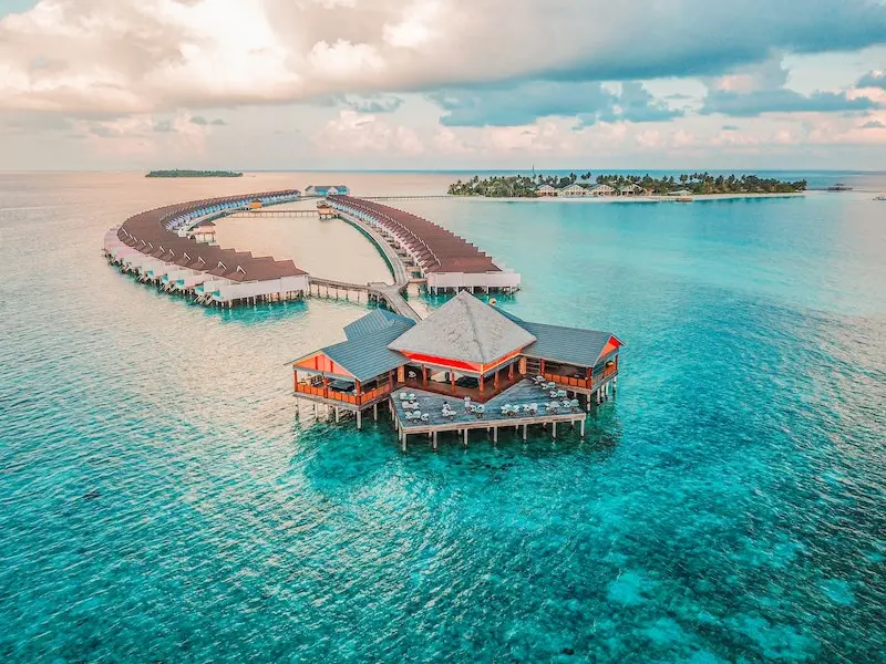 Du lịch quốc đảo Maldives kh&aacute;m ph&aacute; vẻ đẹp ngoạn mục 6