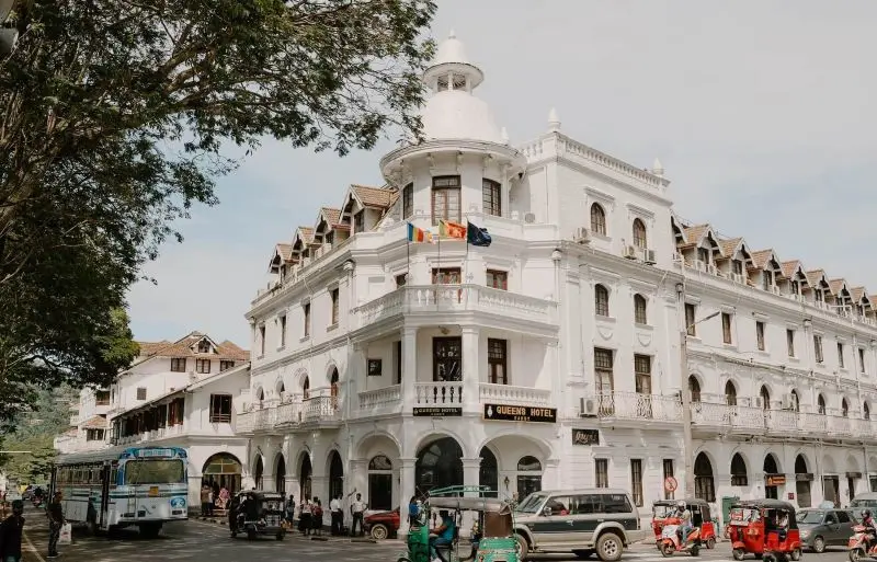 Du lịch Sri Lanka, đảo quốc y&ecirc;n b&igrave;nh ngo&agrave;i ngo&agrave;i khơi xa 19