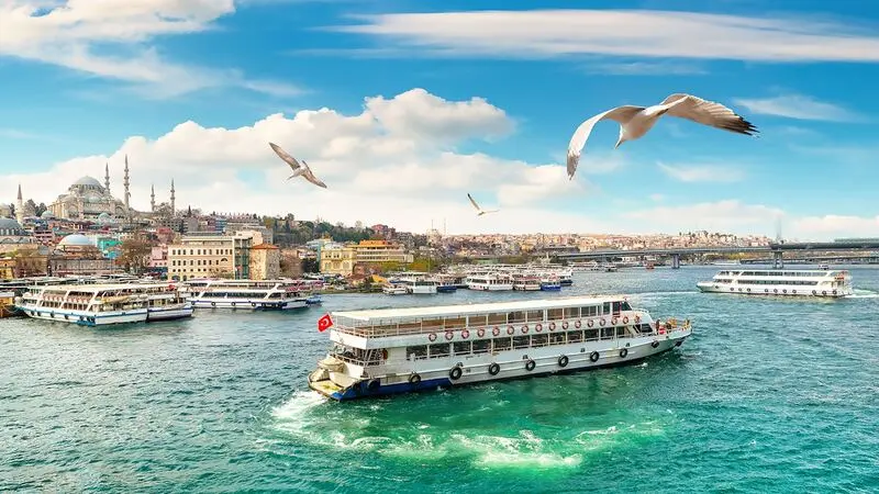 Eo biển Bosphorus, Istanbul: C&aacute;nh cửa nh&igrave;n ra hai ch&acirc;u lục ở Thổ Nhĩ Kỳ 4
