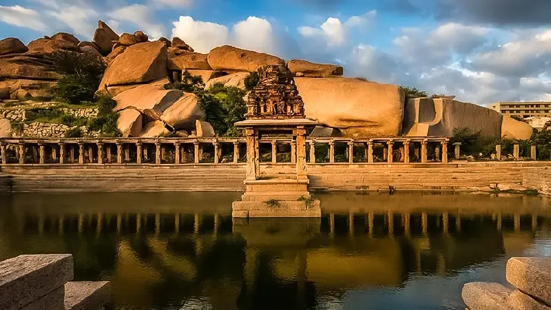 Hampi Ấn Độ: Nơi thời gian đọng lại tr&ecirc;n những t&agrave;n t&iacute;ch 4